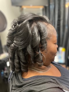 View Women's Hair, Hair Length - Cleo Hubbard, Spring, TX