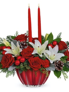 View Rose, Florist, Arrangement Type, Centerpiece, Occasion, Christmas & Winter Holidays, Size & Display, Small, Fan-Shaped, Color, White, Red, Green, Flower Type, Lilies - Rosalena Inzunza, Gilbert, AZ