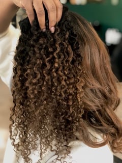 View 3A, Shoulder Length, Hair Length, Haircuts, Curly, 3B, 3C, Hair Texture, 4A, Weave, Natural, Curly, Hairstyles, Bridal, Ombré, Brunette, Foilayage, Hair Color, Women's Hair - Lay’la Zhané, Euless, TX