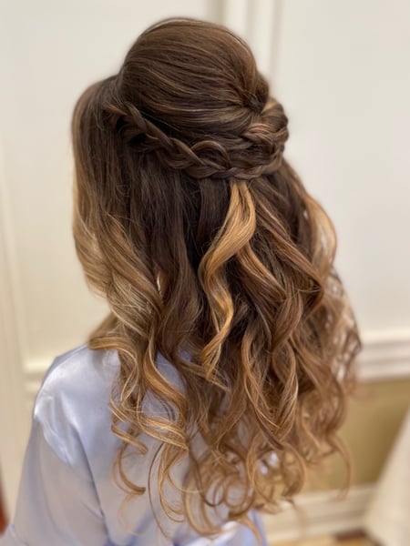 Image of  Women's Hair, Curly, Hairstyles, Bridal, Natural