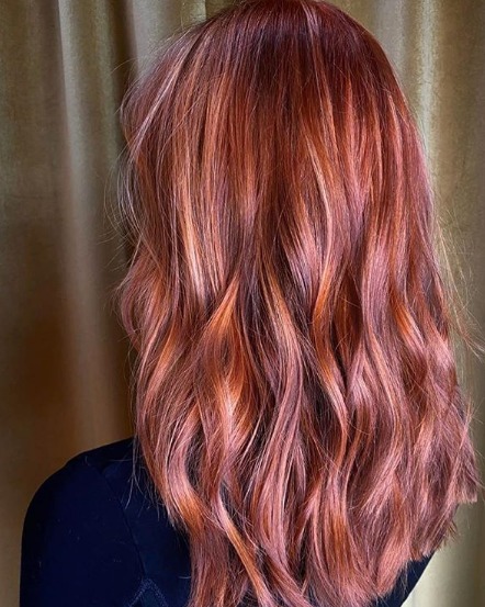Image of  Women's Hair, Full Color, Hair Color, Red, Medium Length, Hair Length, Beachy Waves, Hairstyles