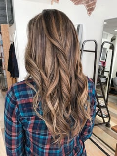 View Haircuts, Women's Hair, Layered, Blowout, Beachy Waves, Hairstyles, Curly, Highlights, Hair Color, Blonde, Balayage, Brunette, Foilayage, Long, Hair Length - Spencer Sherrard, Frederick, MD