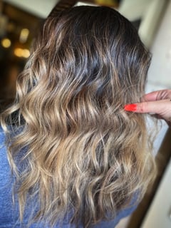 View Women's Hair, Balayage, Hair Color, Blonde, Brunette, Foilayage, Highlights, Curly, Haircuts, Beachy Waves, Hairstyles, Curly, Bridal - Brittany Shadle, New Caney, TX