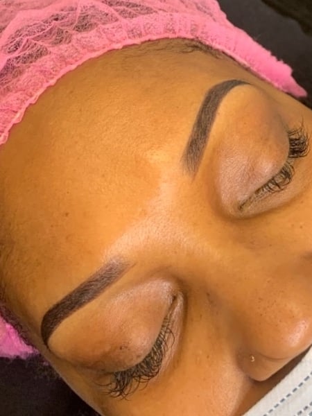 Image of  Brows, Arched, Brow Shaping