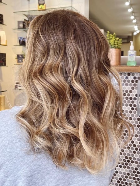 Image of  Bob, Haircuts, Women's Hair, Layered, Curly, Blowout, Curly, Hairstyles, Beachy Waves, Brunette, Hair Color, Foilayage, Ombré, Balayage, Shoulder Length, Hair Length