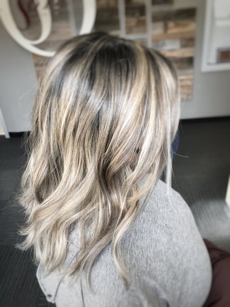 Image of  Balayage, Hair Color, Women's Hair, Blonde, Foilayage