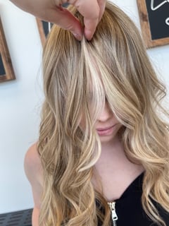 View Women's Hair, Hairstyle, Beachy Waves, Foilayage, Brunette Hair, Blonde, Balayage, Hair Color - Bailey Cavett, West Fargo, ND