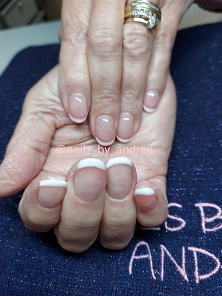 Image of  Nails, Manicure, Acrylic, Nail Finish, Gel, Short, Nail Length, Clear, Nail Color, Oval, Nail Shape, White, Pink, French Manicure, Nail Style