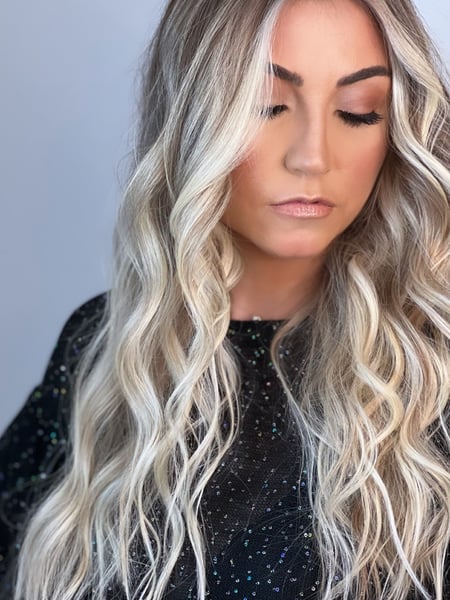 Image of  Women's Hair, Hair Color, Highlights