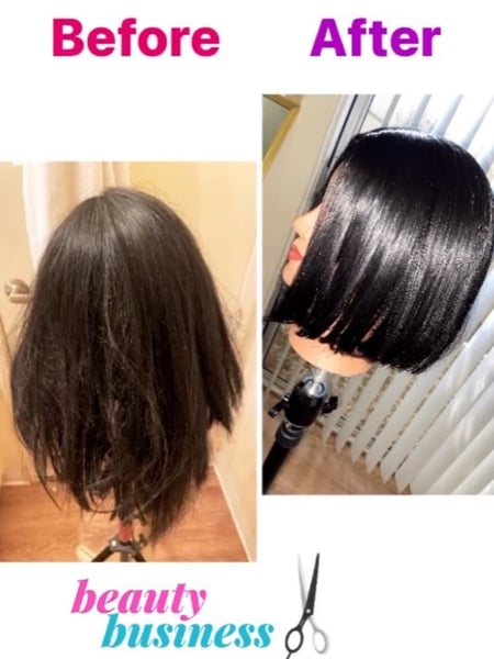 Image of  Women's Hair, Hair Length, Blunt (Women's Haircut), Haircut, Bob, Short Hair (Chin Length), 2A, Hair Texture, 2B, 2C, 3A, 3B, 3C, 4A, 4B