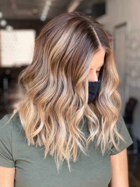 Image of  Women's Hair, Hair Color, Balayage, Blonde, Brunette, Foilayage, Highlights, Hair Length, Bob, Haircuts, Hairstyles, Beachy Waves, Curly
