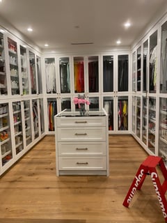 View Professional Organizer, Closet Organization, Hanging Clothes, Shoe Shelves, Folded Clothes - Julia Pinsky, Beverly Hills, CA