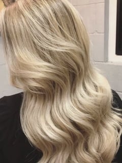 View Full Color, Women's Hair, Blonde, Hair Color, Long, Hair Length, Beachy Waves, Hairstyles - Gabrielle , San Francisco, CA