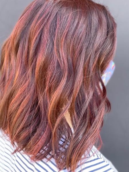 Image of  Women's Hair, Hair Color, Foilayage, Red, Shoulder Length, Hair Length, Bob, Haircuts, Beachy Waves, Hairstyles