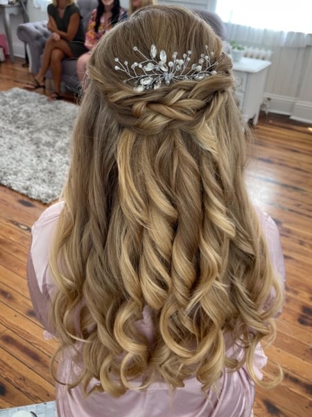 Image of  Women's Hair, Blowout, Updo, Hairstyles, Protective, Hair Extensions, Bridal, Beachy Waves, Boho Chic Braid, Weave, Highlights, Hair Color, Full Color
