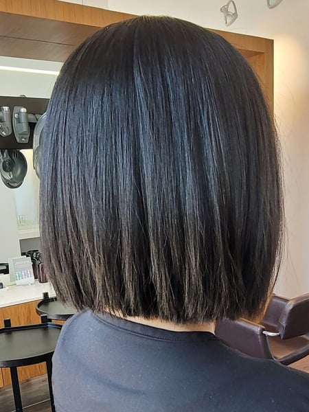 Image of  Women's Hair, Blowout, Hair Color, Black, Full Color, Hair Length, Short Chin Length, Haircuts, Blunt, Bob, Hairstyles, Straight