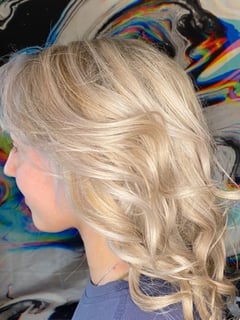 View Curly, Highlights, Blowout, Hair Color, Women's Hair, Hairstyles - Lauren Walsh, Southlake, TX