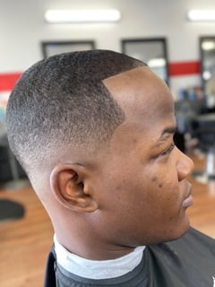 View Hairstyle, Medium Fade (Men's Hair), Haircut, Men's Hair - Cierra Davis, Columbus, OH