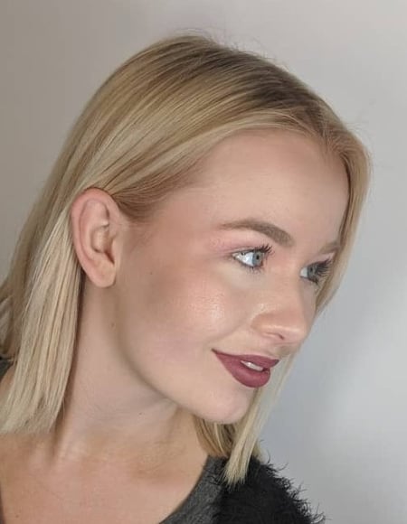 Image of  Makeup, Fair, Skin Tone, Olive, Look, Daytime, Technique, Airbrush