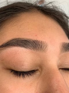 View Brows, Brow Sculpting, Brow Shaping, Arched, Wax & Tweeze, Brow Technique - Martha , Las Vegas, NV