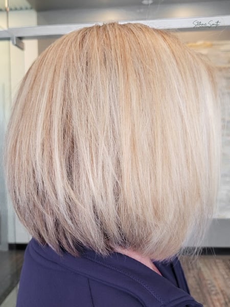Image of  Haircuts, Bob, Blonde, Women's Hair, Hair Color, Hair Length, Shoulder Length