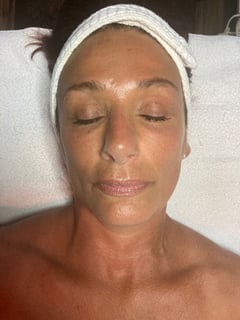 View Skin Treatments, Facial - Yari Santiago, Dracut, MA