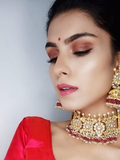 View Technique, Look, Daytime, Red Lip, Bridal, Glam Makeup, Makeup, Skin Tone, Fair - Megha Parashar, Indore, WV