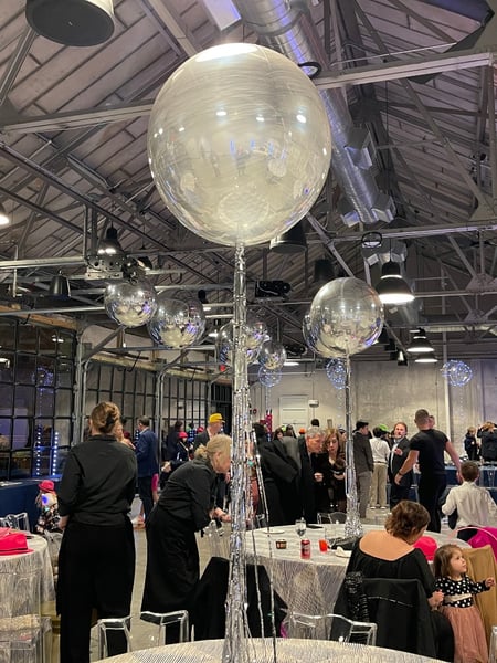 Image of  Corporate Event, Colors, Glitter, Accents, Flowers, Characters, Balloon Column, Balloon Decor, Arrangement Type, Helium Bouquet, Balloon Wall, Balloon Composition, Balloon Garland, Balloon Arch, Event Type, Birthday, Baby Shower, Wedding, Graduation, Holiday, Valentine's Day, School Pride, Banner