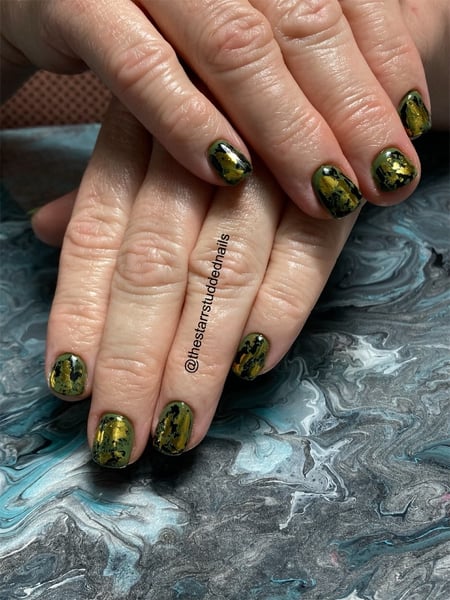 Image of  Manicure, Nails, Short, Nail Length, Nail Art, Nail Style, Gold, Nail Color, Green, Gel, Nail Finish, Squoval, Nail Shape