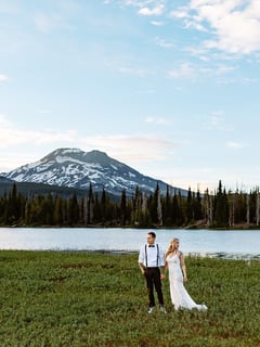 View Elopement Wedding, Destination Wedding, Photographer, Wedding, Outdoor Wedding - Stephanie Kotaniemi, Portland, OR