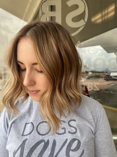 View Foilayage, Blonde, Balayage, Women's Hair, Hair Color, Highlights, Hair Length, Color Correction, Short Chin Length, Shoulder Length - Brittany Shadle, New Caney, TX