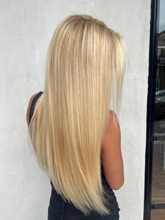 View Highlights, Hair Length, Hair Extensions, Fusion, Blonde, Balayage, Long, Women's Hair, Hair Color - Meri Kate O’Connor, Los Angeles, CA
