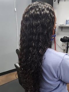View Hair Extensions, Hairstyle, Women's Hair - Tiawan Brathwaite, Denham Springs, LA