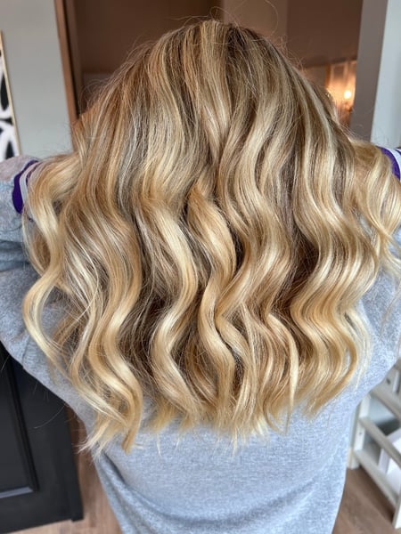 Image of  Blonde, Balayage, Women's Hair, Hair Color, Full Color, Hair Extensions, Foilayage, Tape-In , Sew-In , Fusion