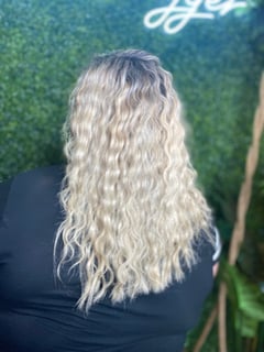 View Balayage, Women's Hair, Hair Color - Sonia Montalvo, Phoenix, AZ