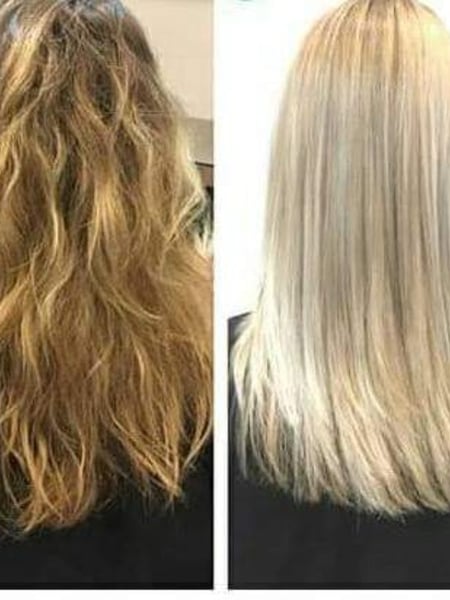 Image of  Women's Hair, Blonde, Hair Color, Color Correction, Highlights, Medium Length, Hair Length, Layered, Haircuts