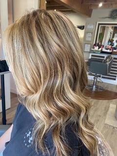 View Layered, Haircuts, Women's Hair, Beachy Waves, Hairstyles, Curly, Blonde, Hair Color, Balayage, Foilayage, Highlights, Medium Length, Hair Length, Shoulder Length - Jess Marsh, Knoxville, TN
