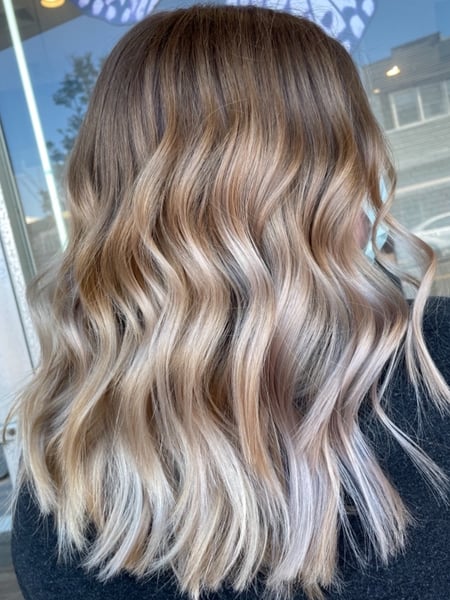 Image of  Women's Hair, Hair Color, Balayage, Blonde, Foilayage, Hair Length, Shoulder Length, Haircuts, Blunt, Hairstyles, Beachy Waves
