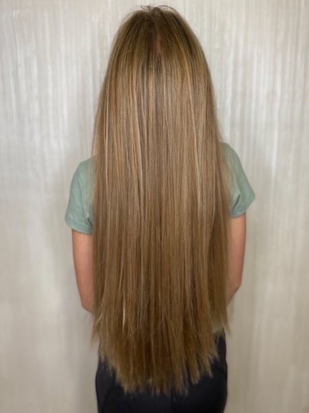 Image of  Women's Hair, Hair Color, Blonde, Brunette, Highlights, Hair Length, Long, Haircuts, Layered, Hairstyles, Natural