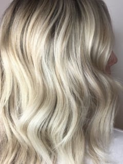 View Blonde, Women's Hair, Hair Color, Medium Length, Hair Length, Beachy Waves, Hairstyles - Mindy , Nashville, TN