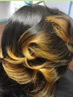 View Women's Hair, Blowout, Hair Color, Blonde - Tataianna Devers, Union City, GA