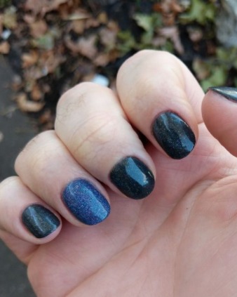 Image of  Nails, Blue, Nail Color, Glitter, Dip Powder, Nail Finish, Short, Nail Length, Oval, Nail Shape