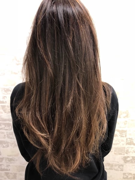 Image of  Women's Hair, Hair Color, Brunette, Balayage, Foilayage, Highlights, Haircuts, Hairstyles, Straight