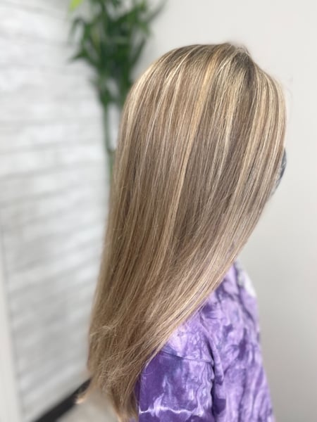 Image of  Women's Hair, Blowout, Blonde, Hair Color, Highlights, Long, Hair Length, Layered, Haircuts, Straight, Hairstyles