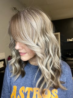 View Color Correction, Foilayage, Highlights, Hair Color, Women's Hair, Balayage, Blonde - Brittany Shadle, New Caney, TX