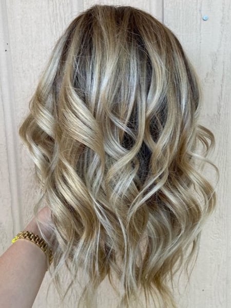 Image of  Women's Hair, Balayage, Hair Color, Brunette, Blonde, Beachy Waves, Hairstyles, Curly