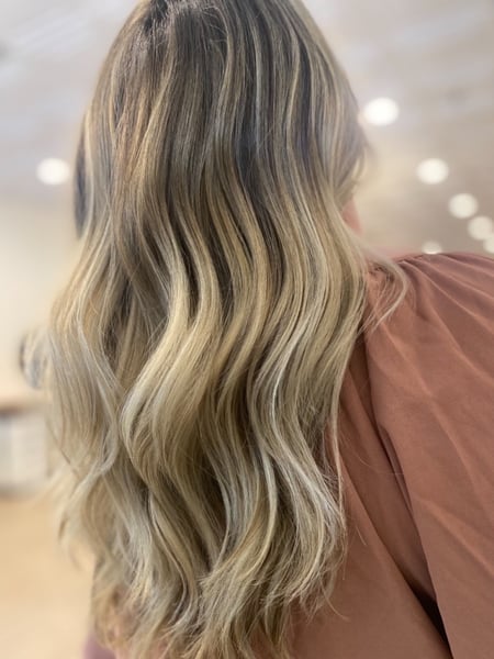 Image of  Women's Hair, Balayage, Hair Color, Blonde, Foilayage