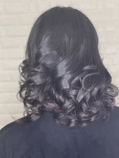 View Women's Hair, Blowout, Curly, Hairstyles, Silk Press, Permanent Hair Straightening - Akelliah Iman , Charlotte, NC