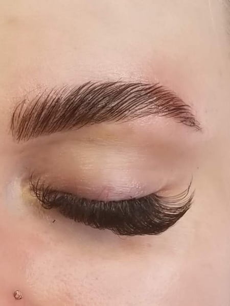 Image of  Brows, Brow Shaping, Brow Technique, Wax & Tweeze, Brow Sculpting, Brow Tinting, Brow Lamination