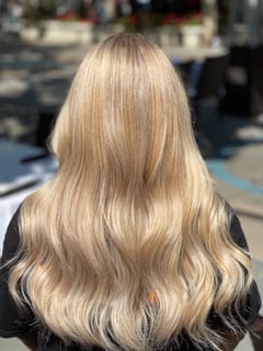 View Highlights, Blonde, Hair Color, Women's Hair - Jackie Mondragon, Mountain View, CA